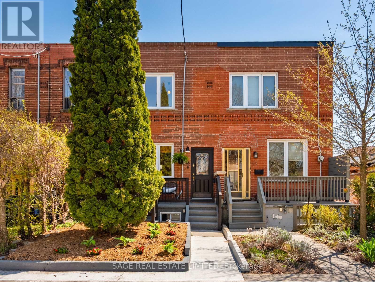 MLS® listing #29707748 for sale located at 45 SHIRLEY STREET