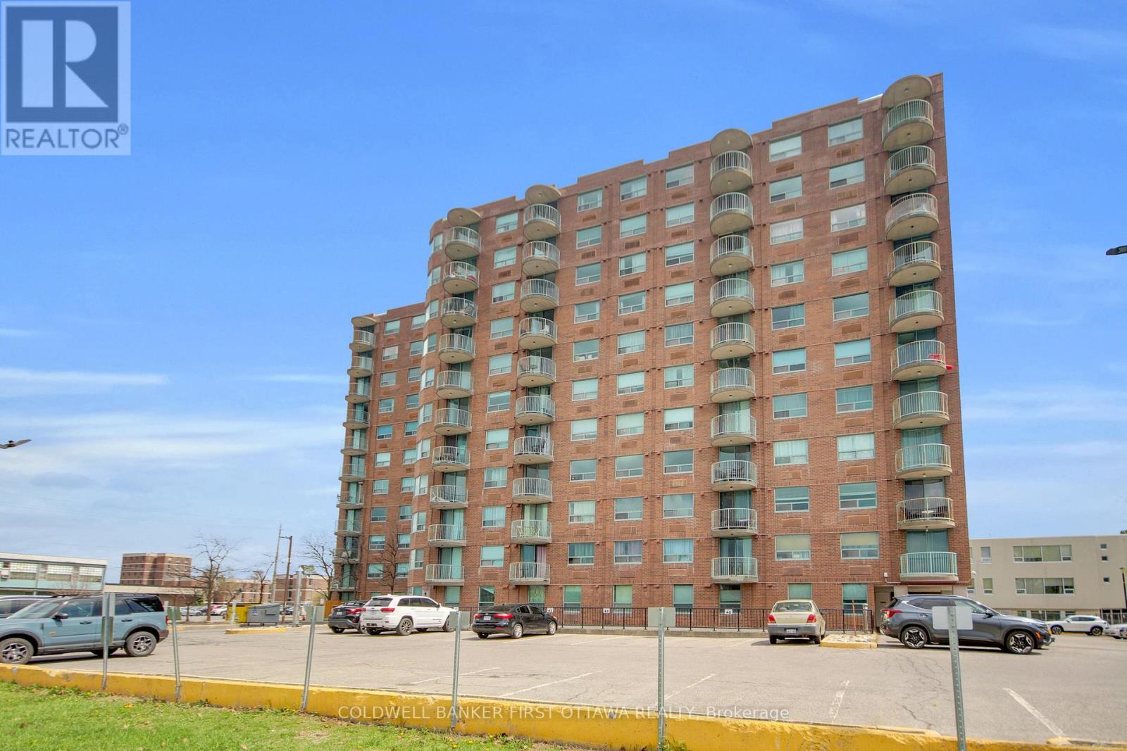 MLS® listing #29709150 for sale located at 811 - 1440 HERON ROAD