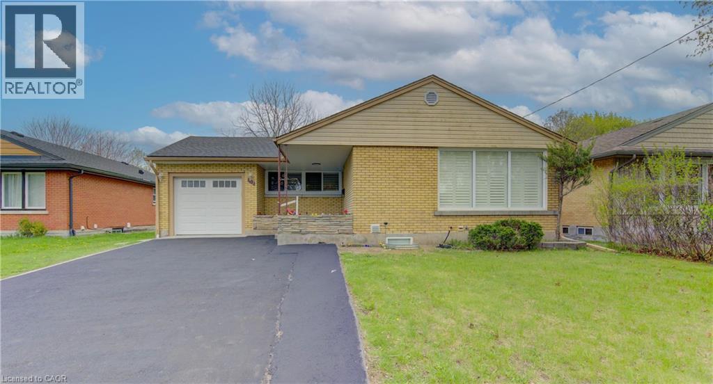 MLS® listing #29710111 for sale located at 153 WOODHAVEN Road