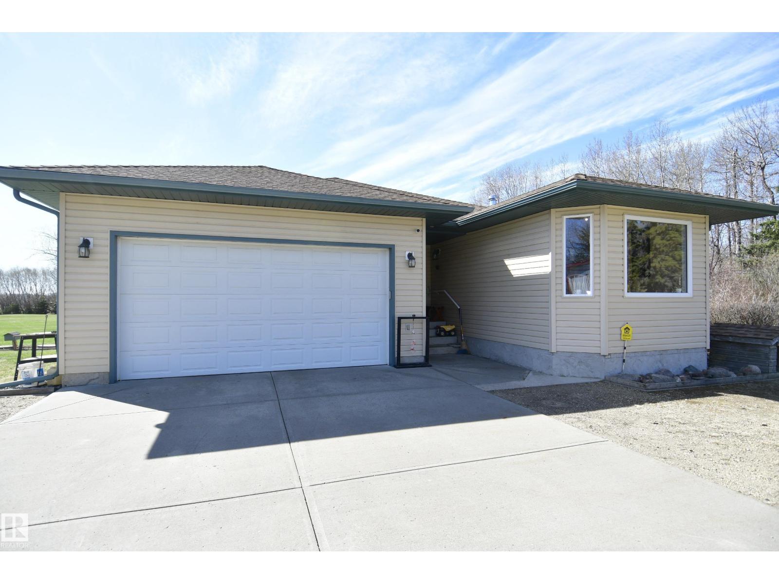 MLS® listing #29711018 for sale located at 474073 RGE ROAD 242
