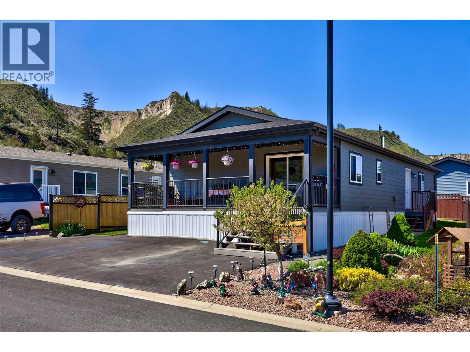 MLS® listing #29711757 for sale located at 7805 Dallas Drive Unit# 42