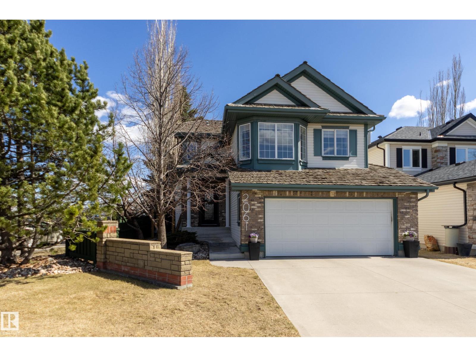 MLS® listing #29712879 for sale located at 2061 HADDOW DR NW