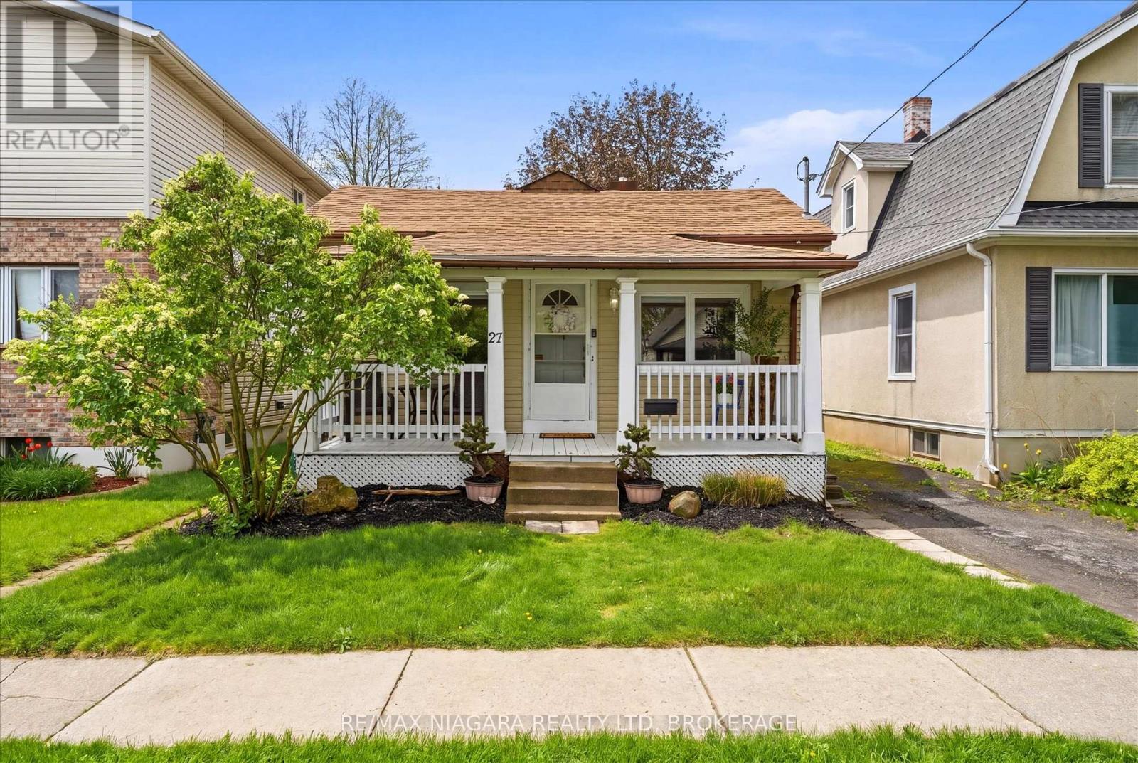 MLS® listing #29713264 for sale located at 27 WILEY STREET