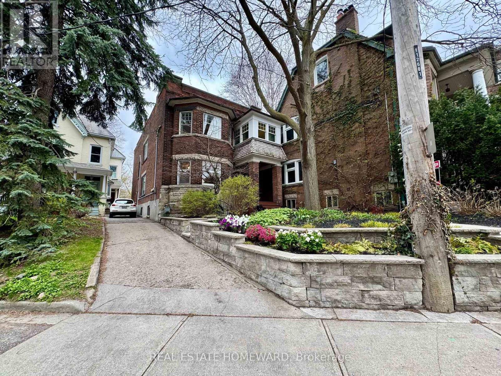 MLS® listing #29713277 for sale located at 92 INDIAN ROAD