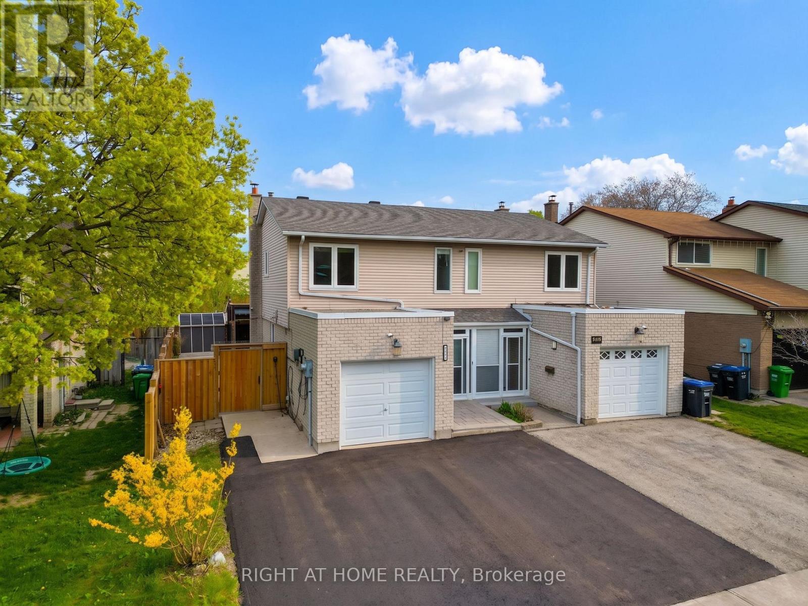 MLS® listing #29713329 for sale located at 3305 BURDOCK PLACE