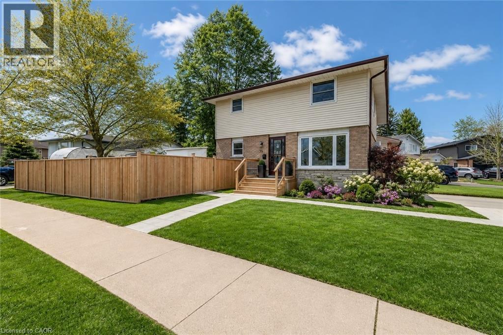 MLS® listing #29713830 for sale located at 35 MOCKINGBIRD Drive