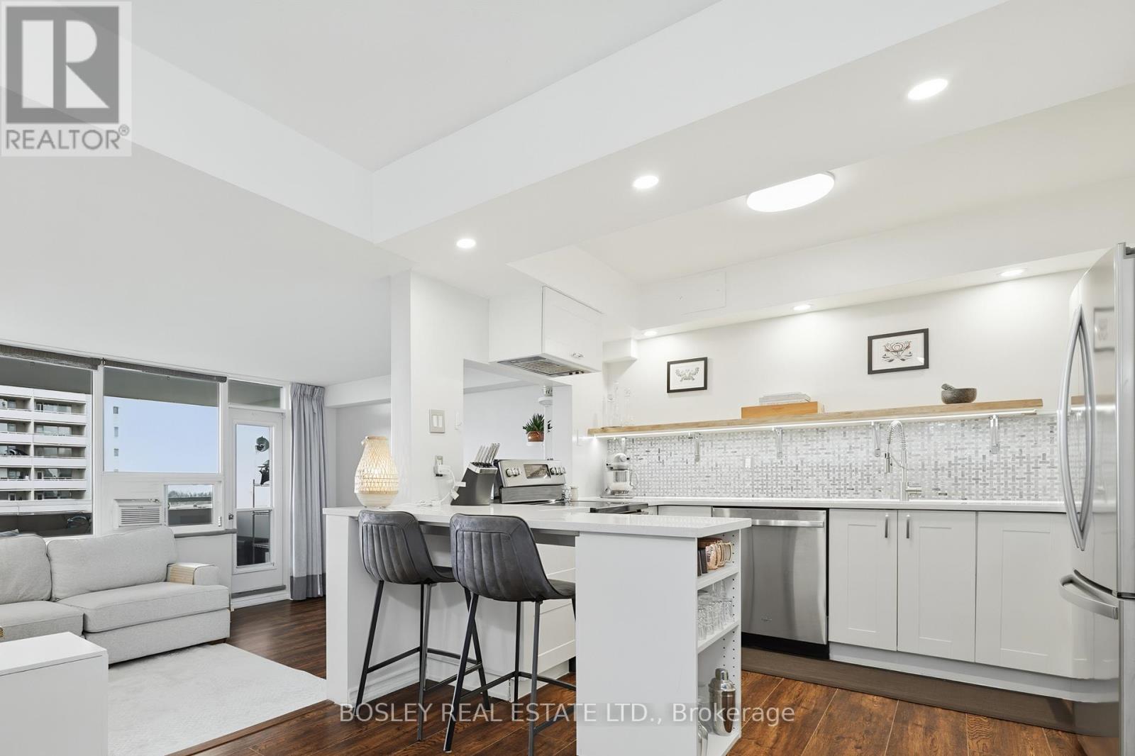 MLS® listing #29713877 for sale located at 1403 - 1360 YORK MILLS ROAD