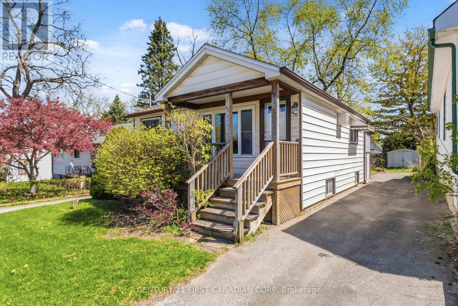 MLS® listing #29714786 for sale located at 76 MCNAY STREET