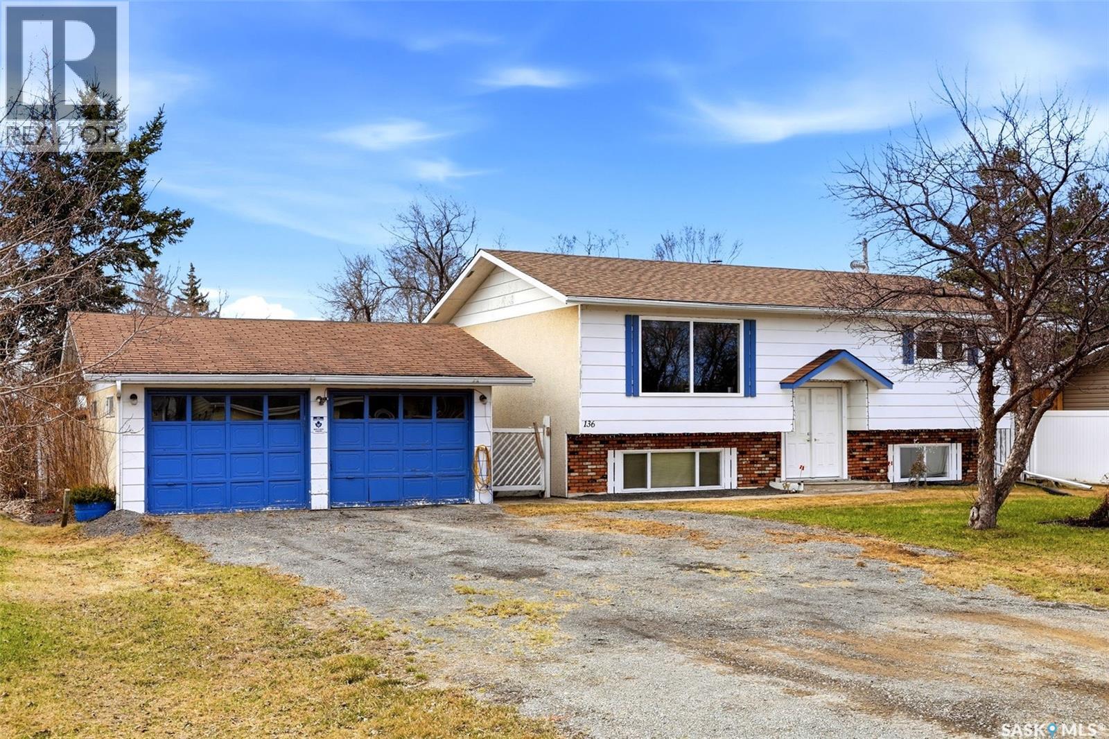 MLS® listing #29715582 for sale located at 136 Lillis AVENUE