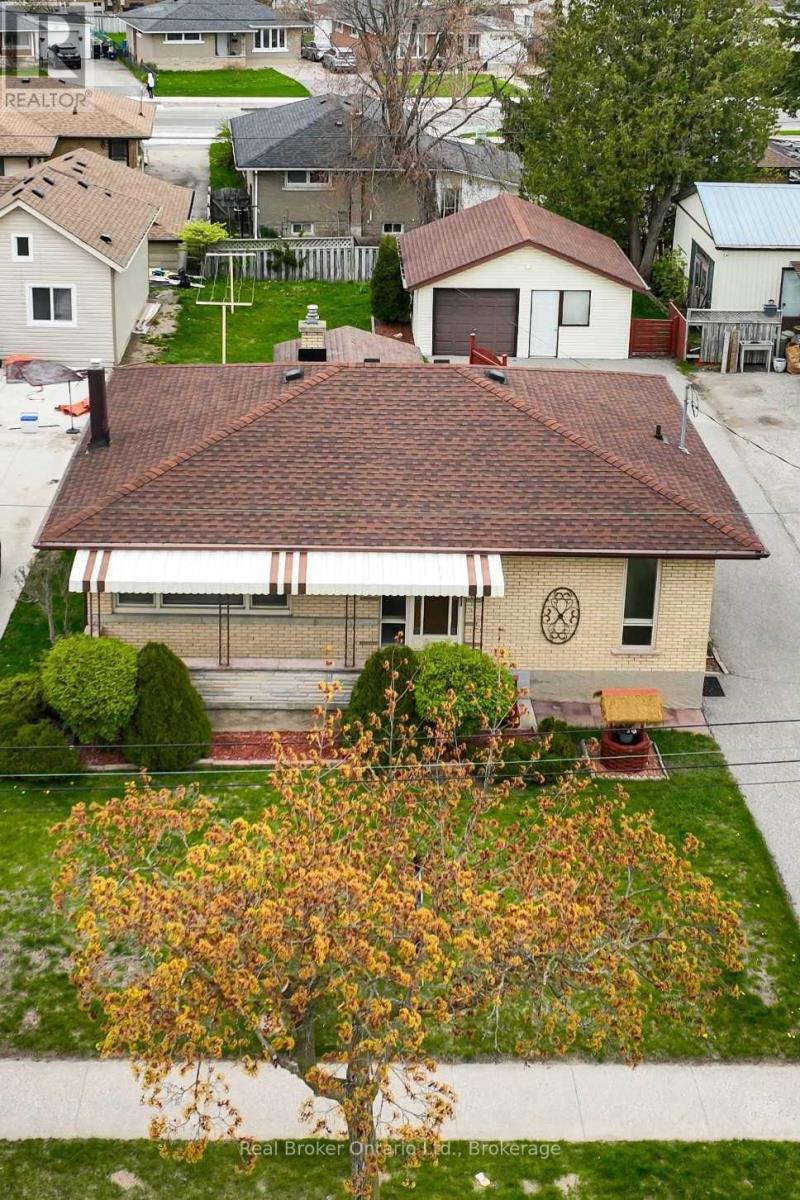 MLS® listing #29719534 for sale located at 144 BYRON AVENUE