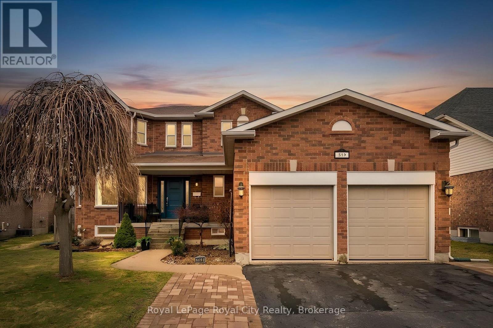 MLS® listing #29721565 for sale located at 339 DANIEL CRESCENT