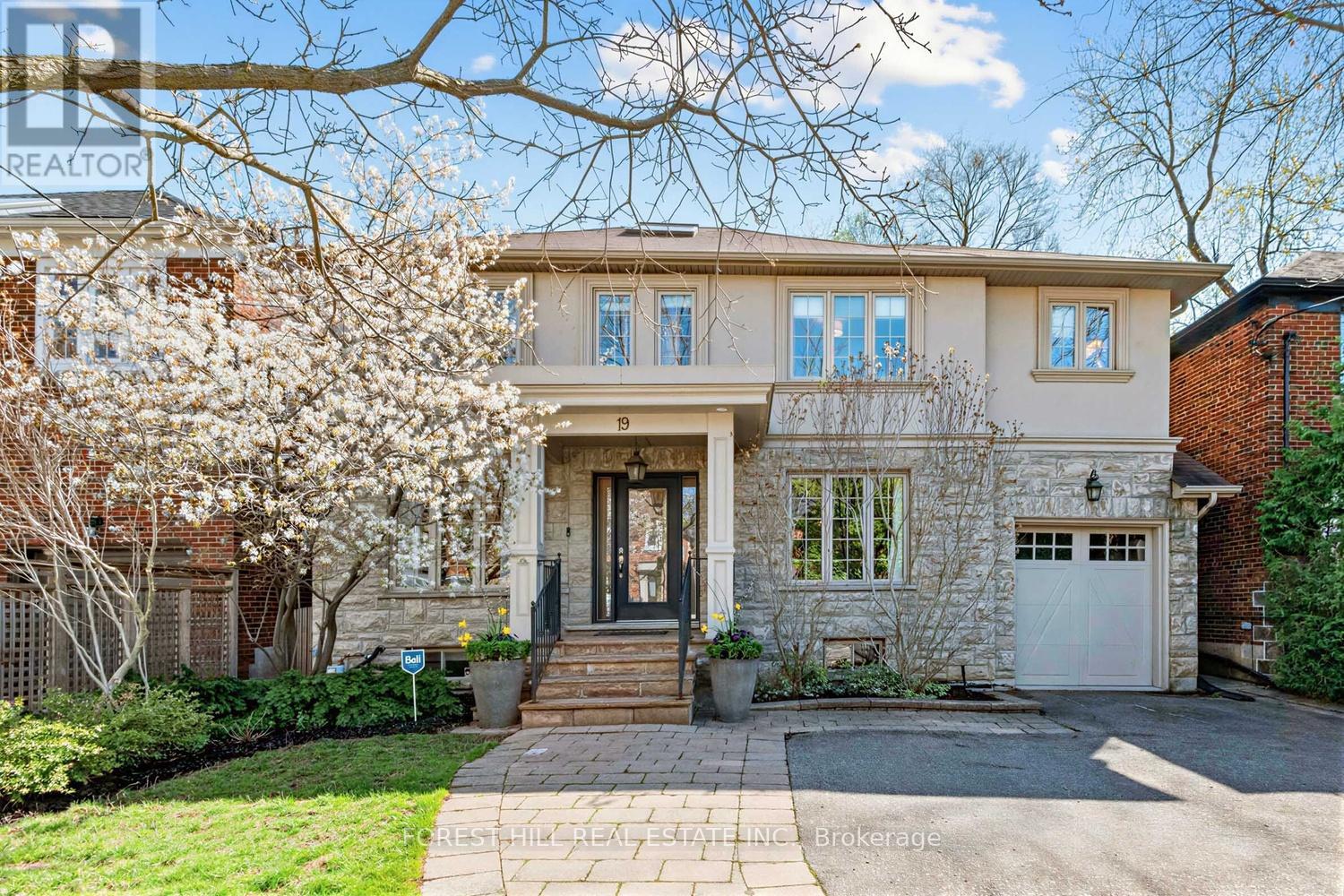 MLS® listing #29721623 for sale located at 19 MENIN ROAD