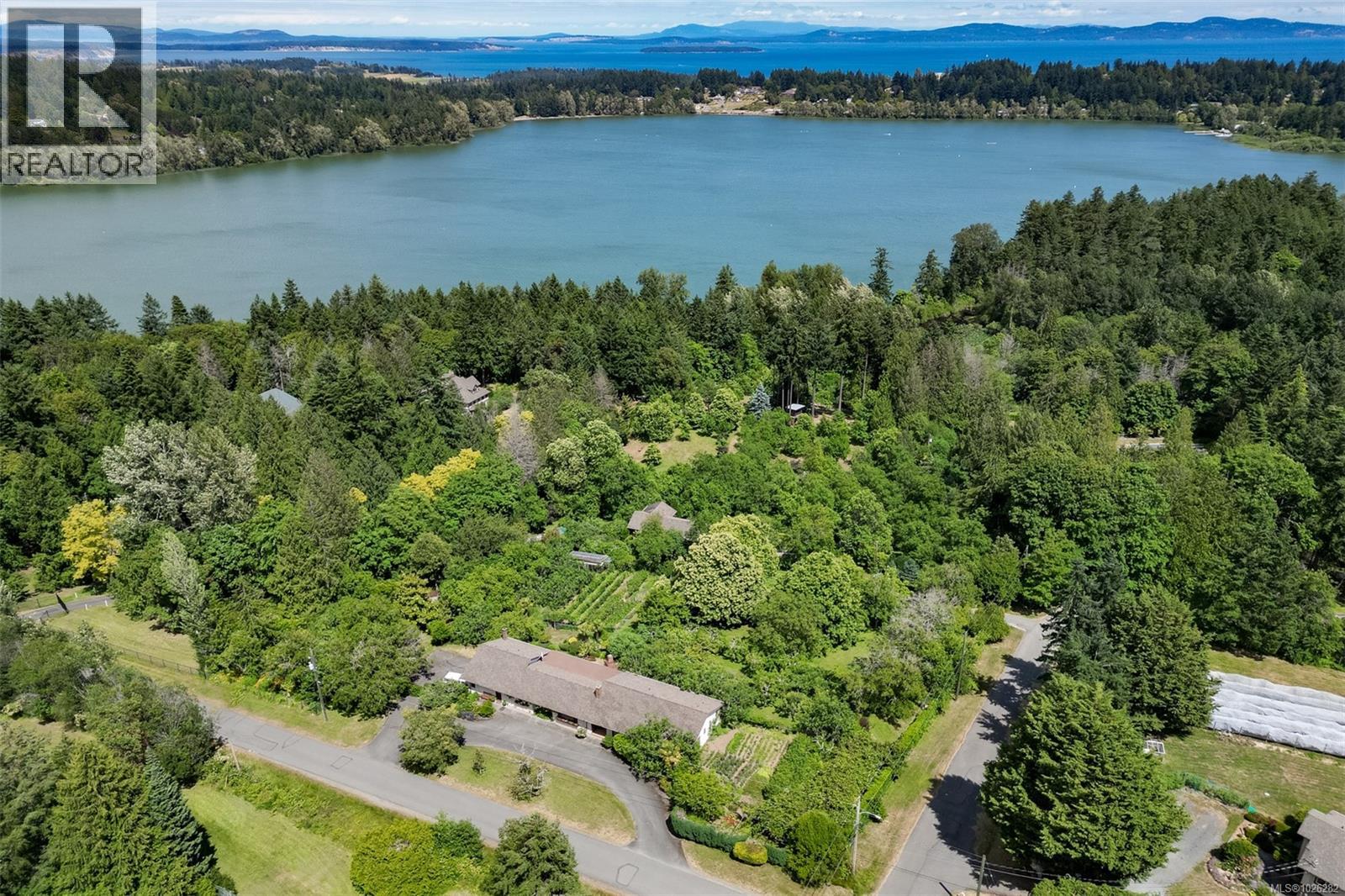 MLS® listing #29723458 for sale located at 5489 Forest Hill Rd