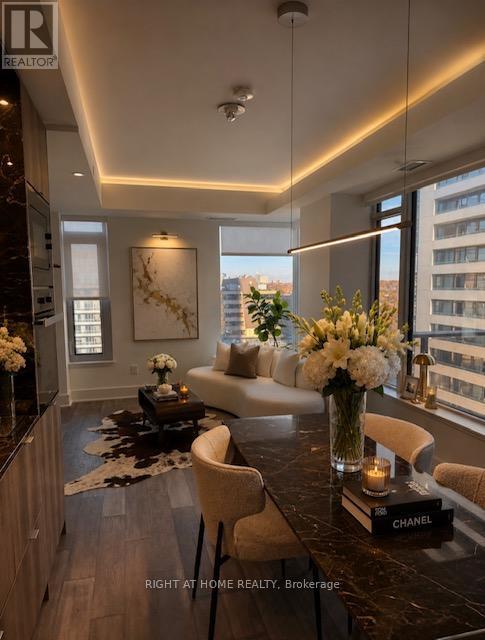 MLS® listing #29727248 for sale located at 1105 - 11 YORKVILLE AVENUE