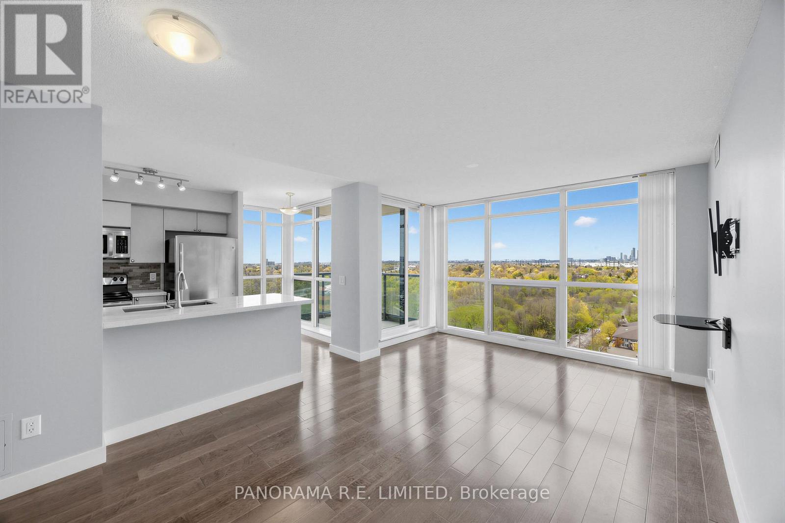 MLS® listing #29727568 for sale located at 1509 - 225 SHERWAY GARDENS ROAD