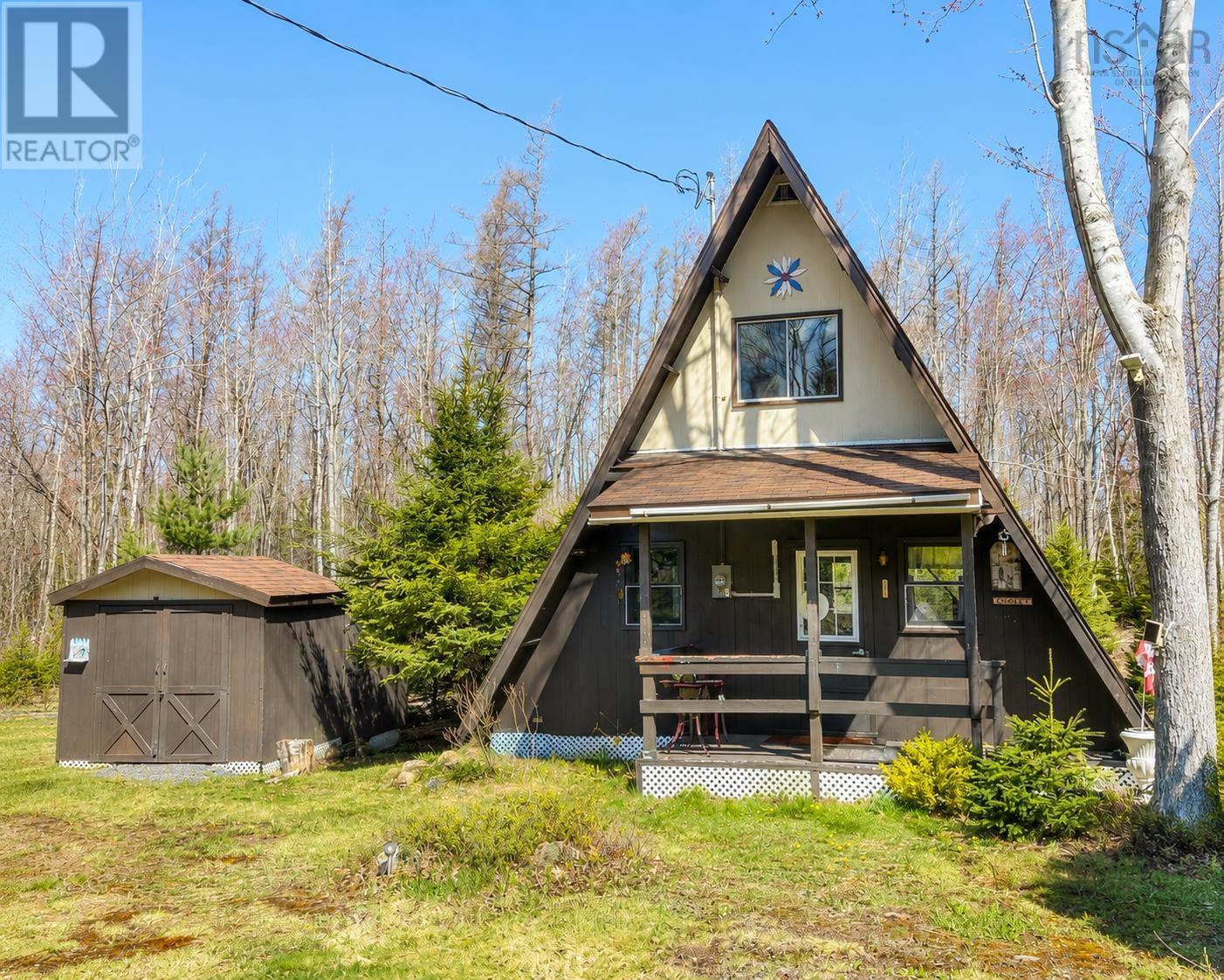 MLS® listing #29727880 for sale located at 139 Murray Lane