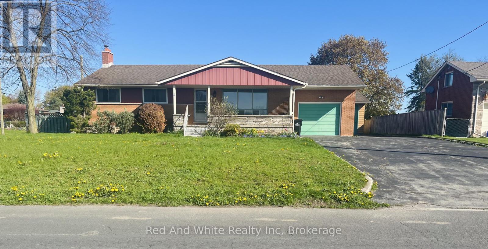 MLS® listing #29728974 for sale located at 157 SCHWEITZER STREET