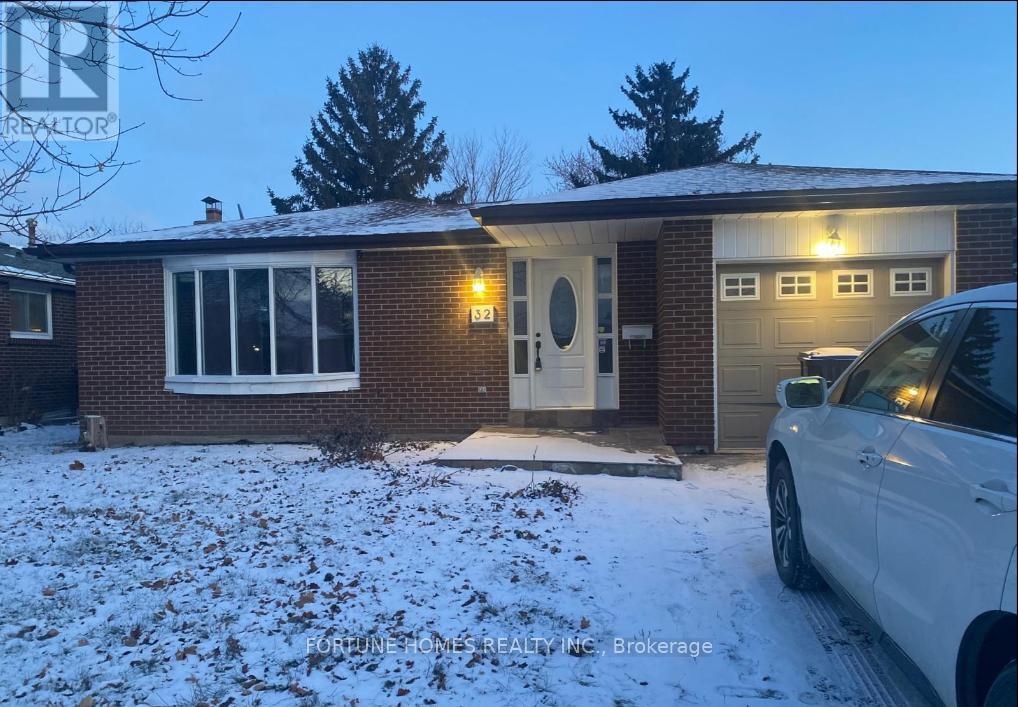 MLS® listing #29729297 for sale located at 32 GABLE PLACE