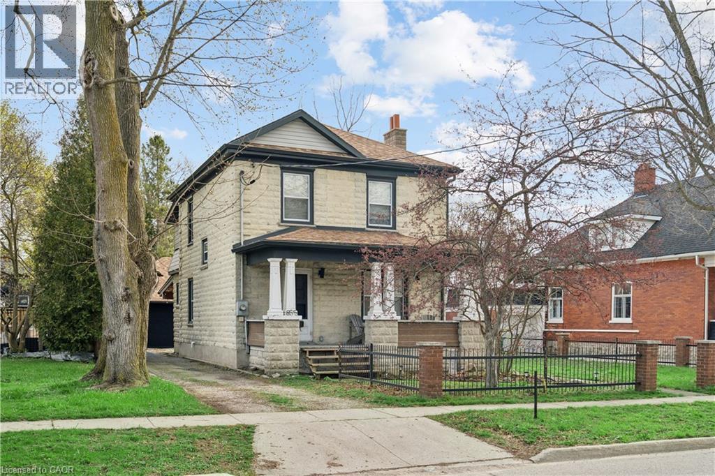 MLS® listing #29729576 for sale located at 855 HAMILTON Street