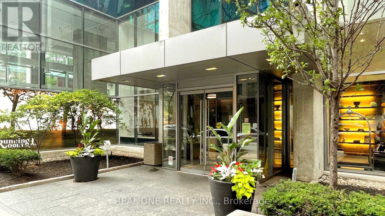MLS® listing #29730117 for sale located at 3107 - 38 GRENVILLE STREET