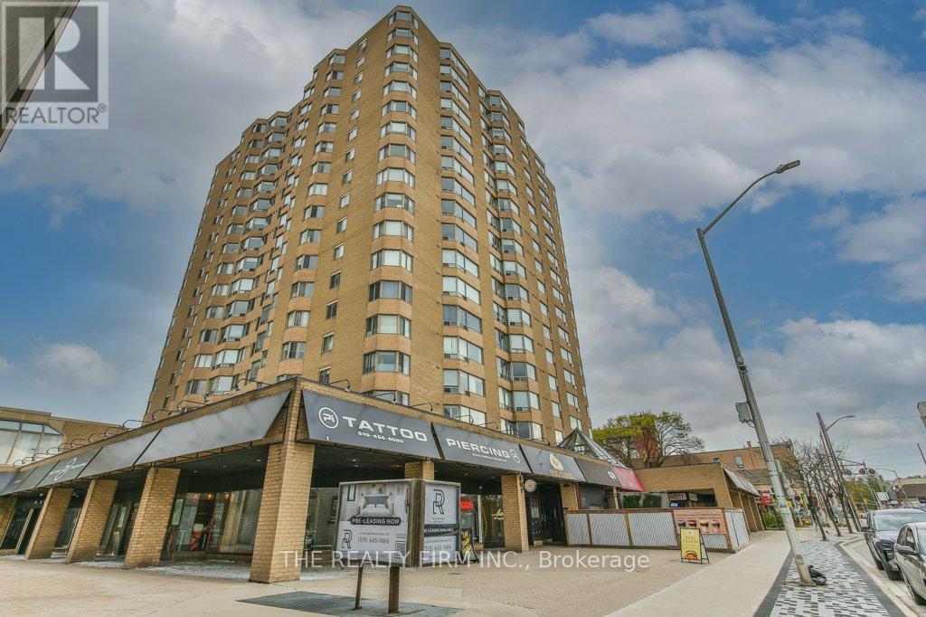 MLS® listing #29730192 for sale located at 707 - 695 RICHMOND STREET
