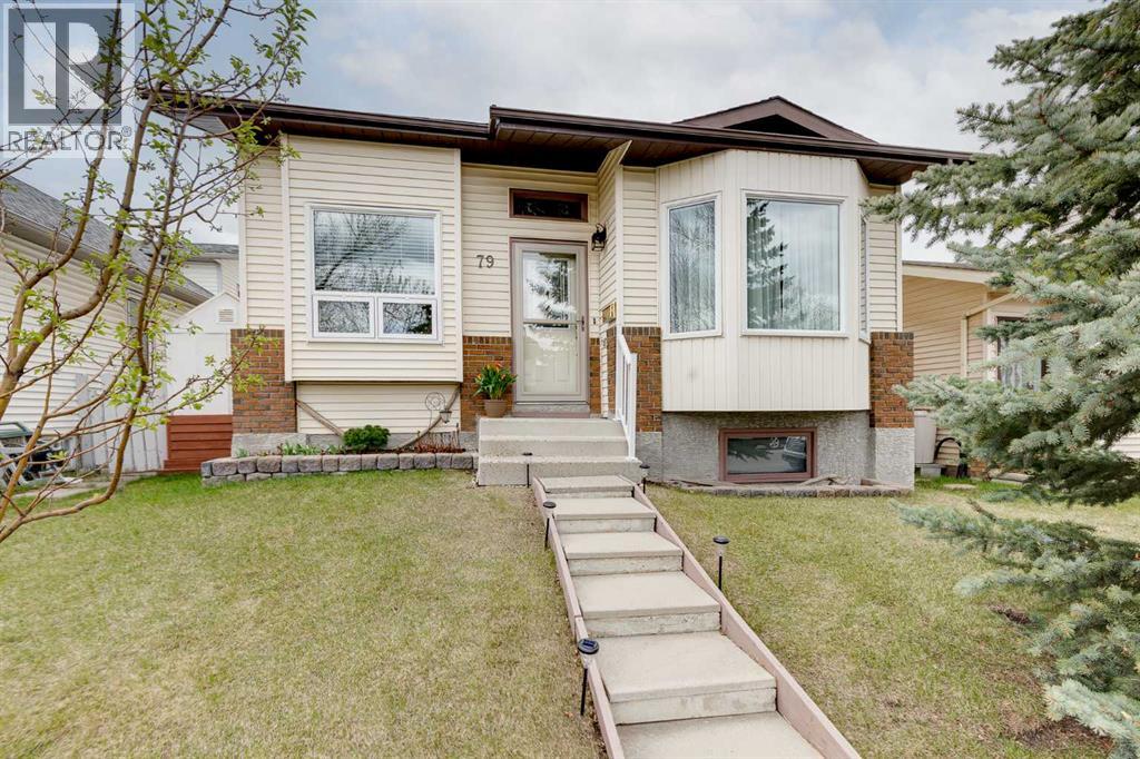 MLS® listing #29730376 for sale located at 79 Macewan Meadow Way NW