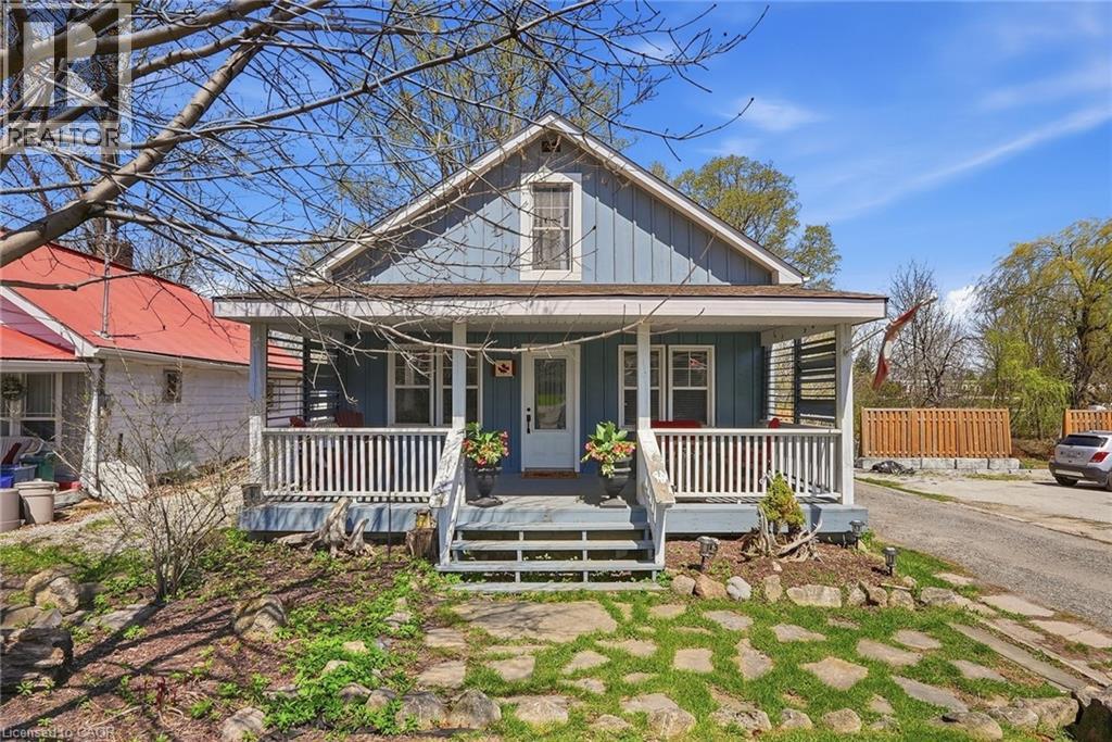 MLS® listing #29730491 for sale located at 125 MAIN ST N Street