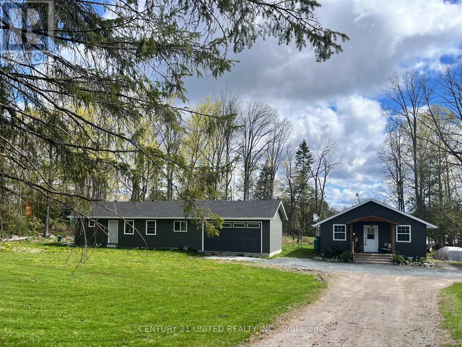 MLS® listing #29731069 for sale located at 472 CANAL ROAD