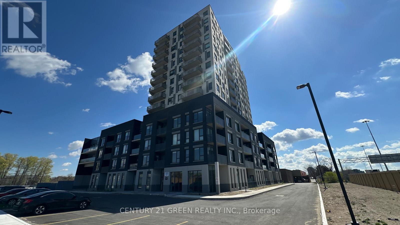 MLS® listing #29731393 for sale located at 306 - 1333 WEBER STREET E
