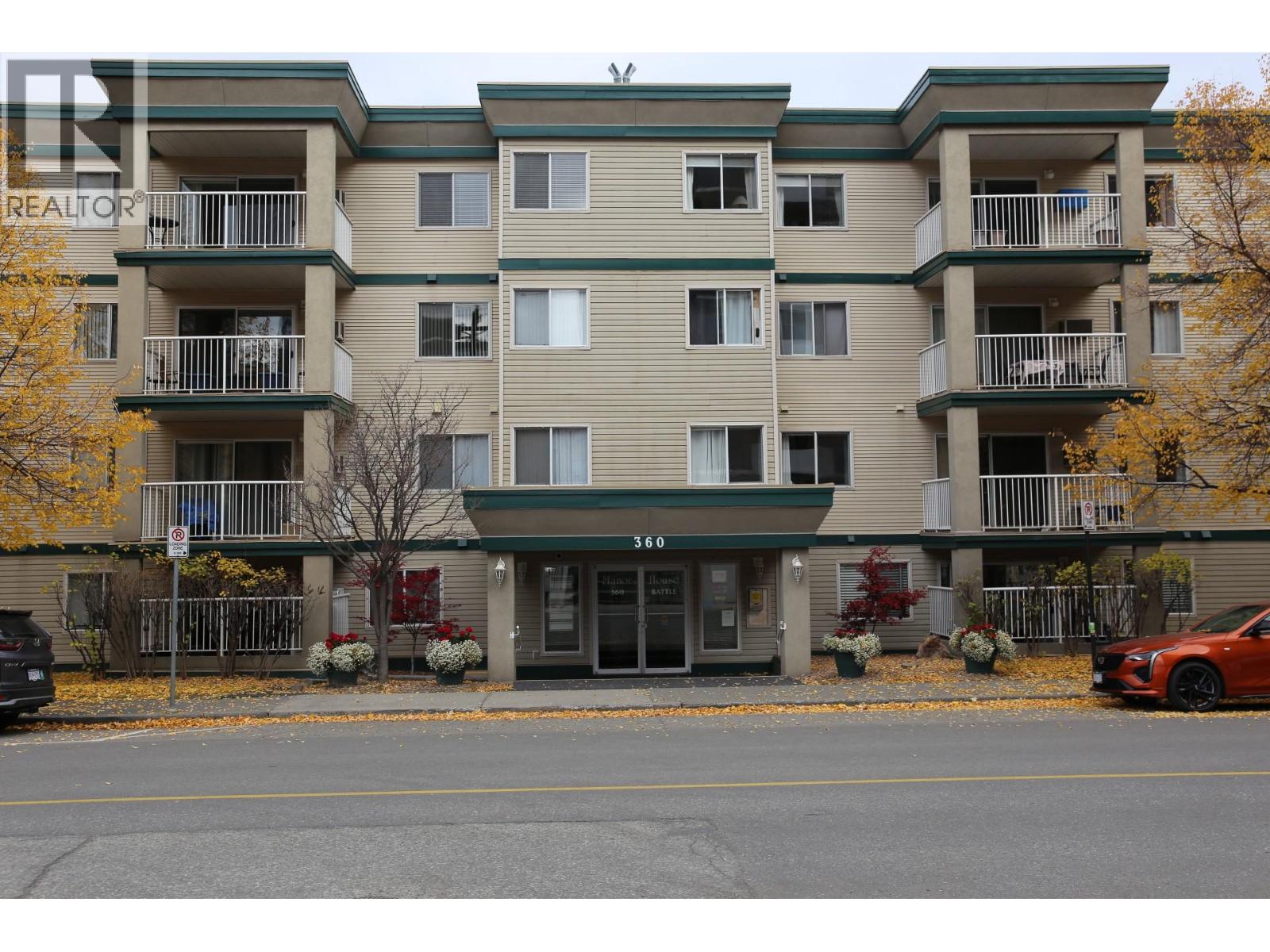 MLS® listing #29732353 for sale located at 360 Battle Street Unit# 302