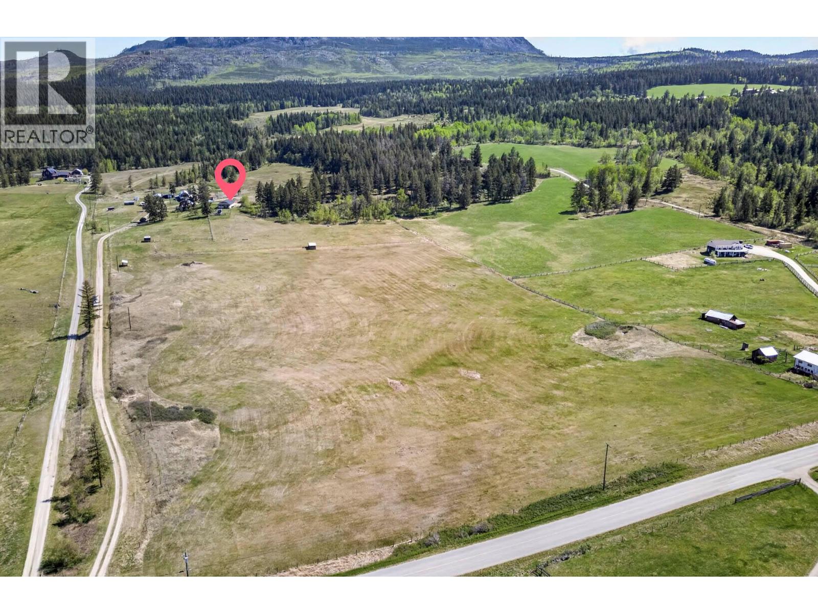 MLS® listing #29732556 for sale located at 2994 Duck Range Road