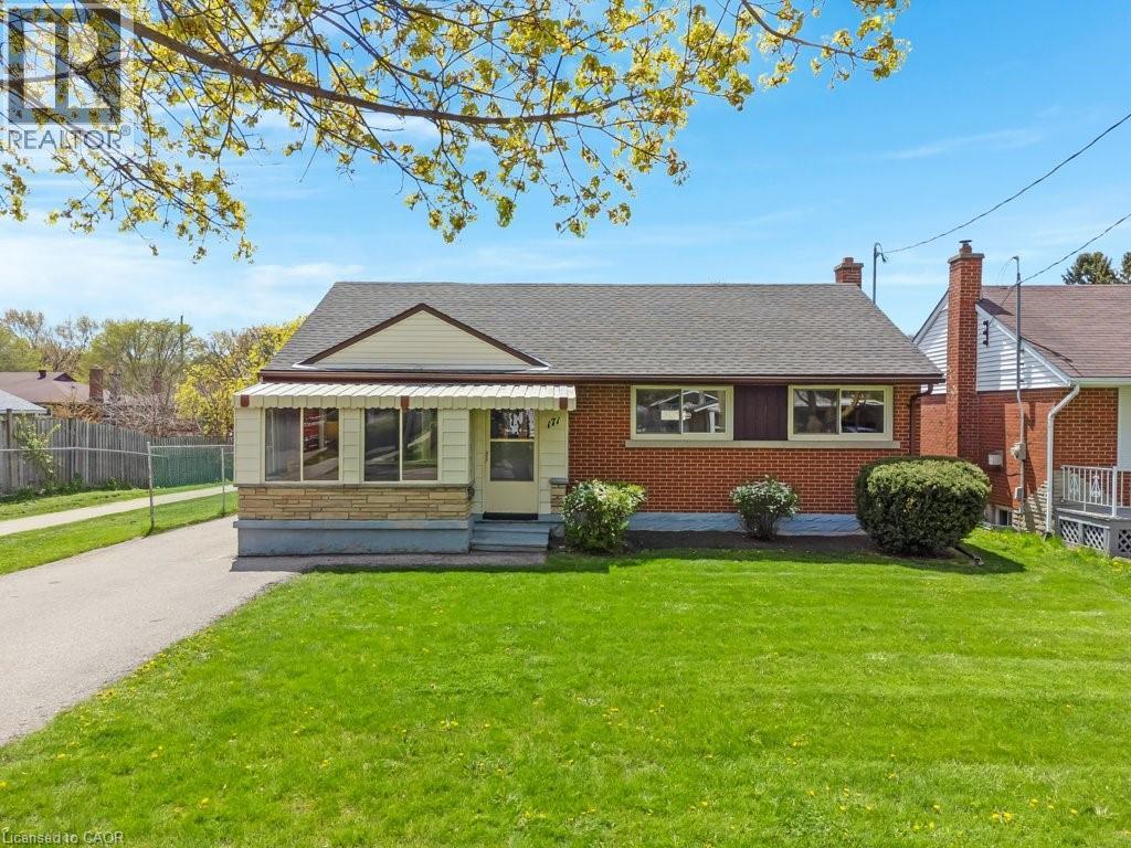 MLS® listing #29732589 for sale located at 171 CLARK Avenue