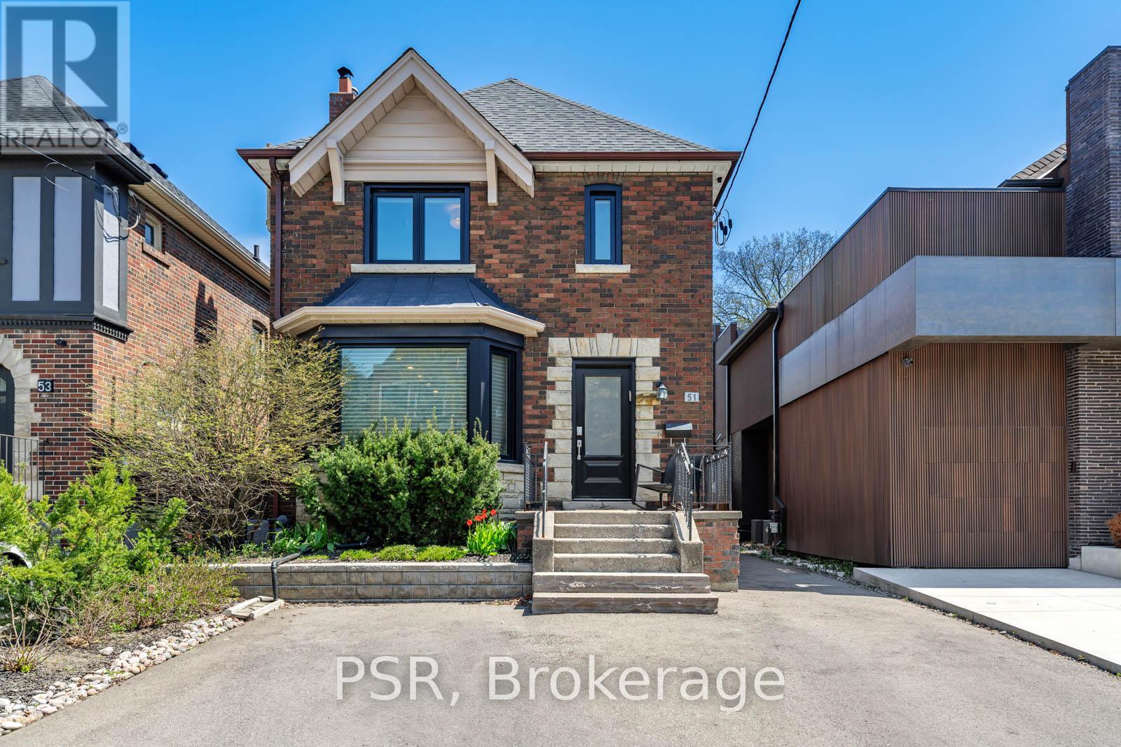 MLS® listing #29733284 for sale located at 51 CAMBERWELL ROAD