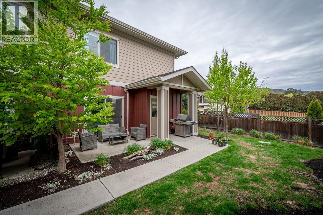 MLS® listing #29733676 for sale located at 60 HUDSONS BAY Trail Unit# 105