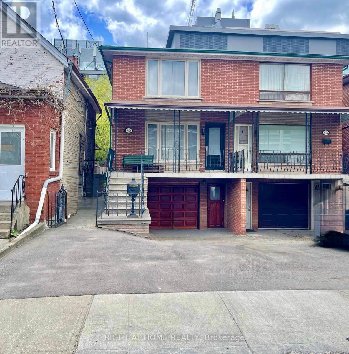 MLS® listing #29735431 for sale located at 40 BELLEVUE AVENUE