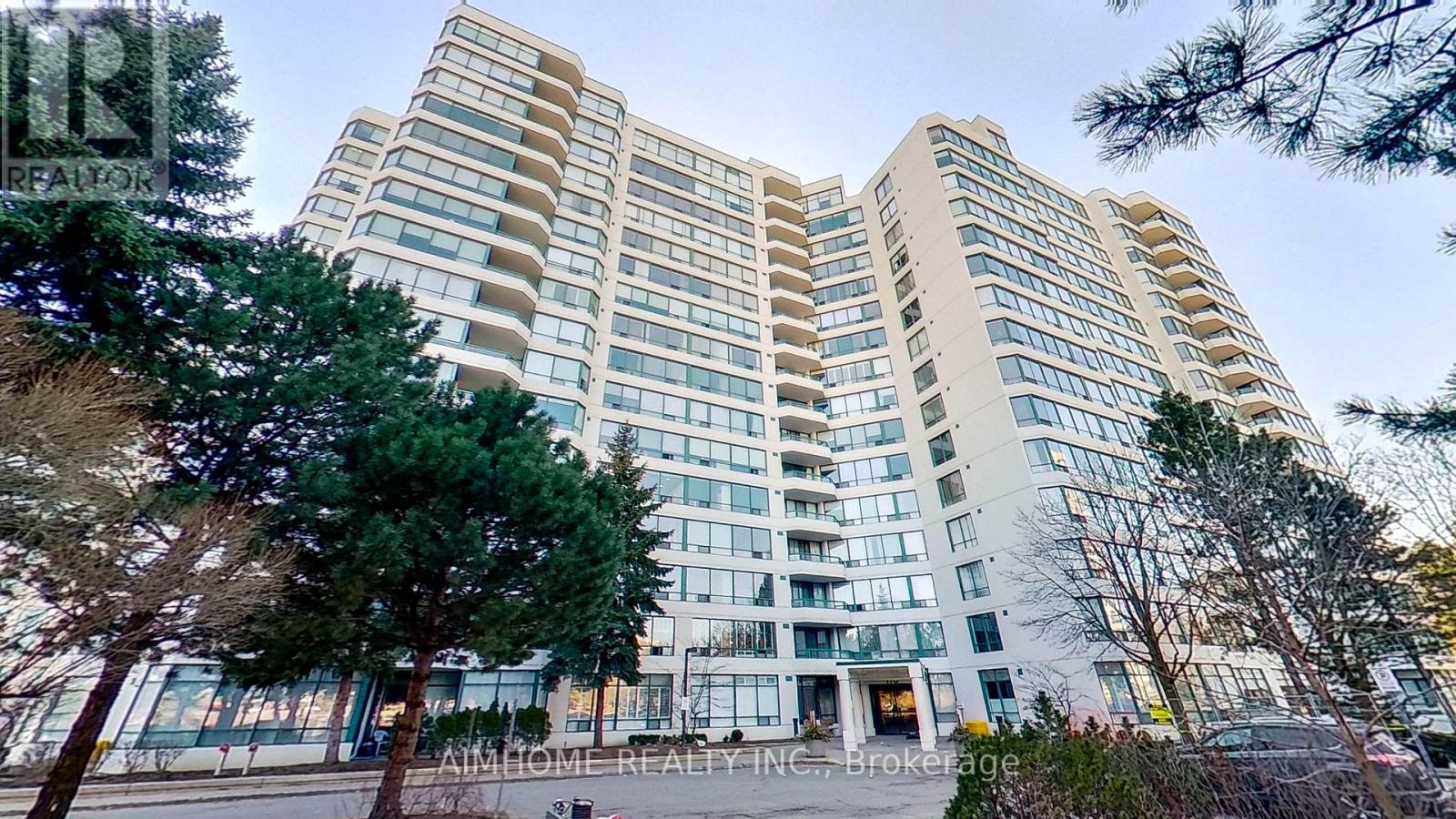 MLS® listing #29736817 for sale located at 608 - 110 PROMENADE CIRCLE