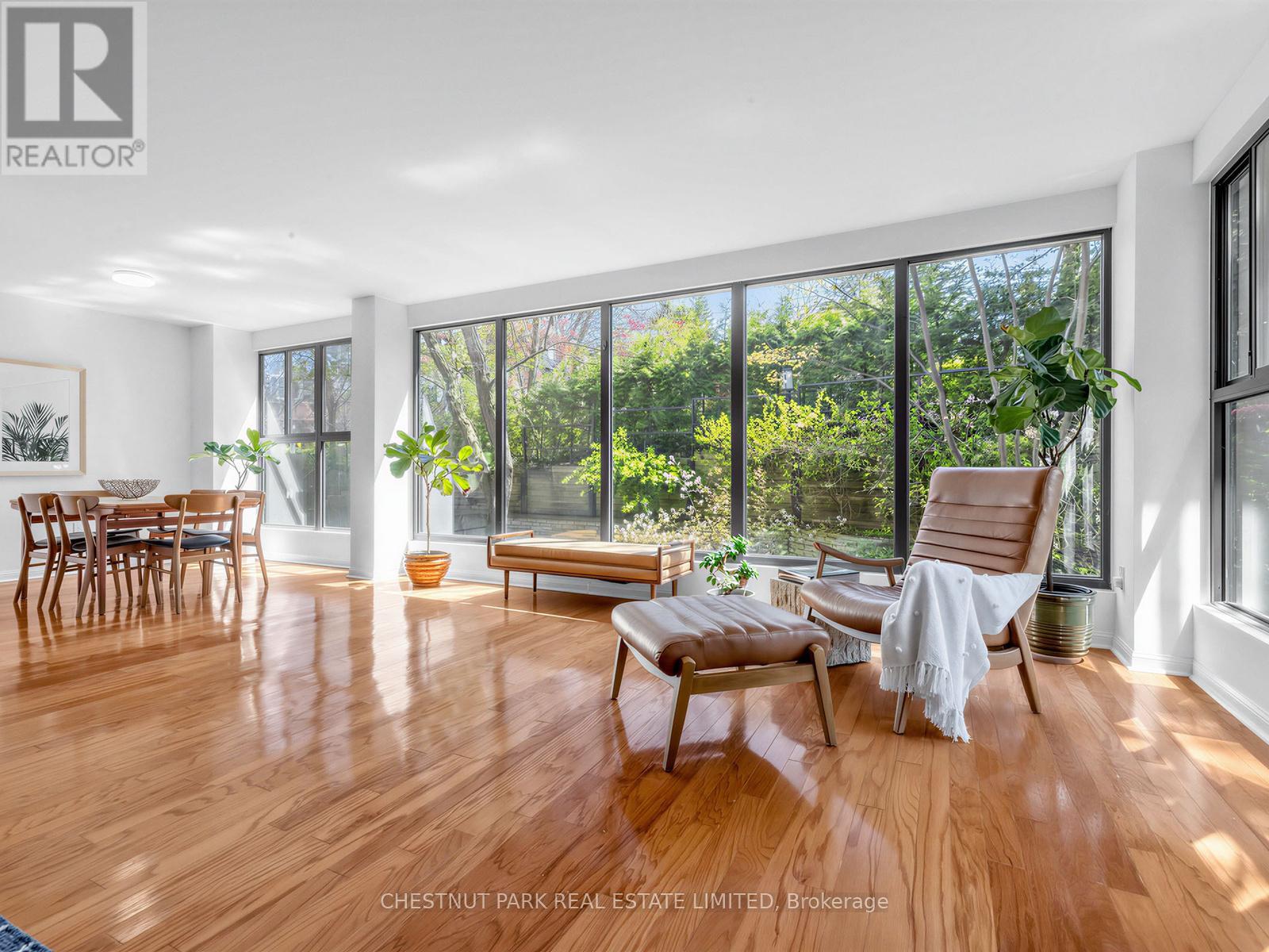 MLS® listing #29736843 for sale located at 202 - 2545 BLOOR STREET W