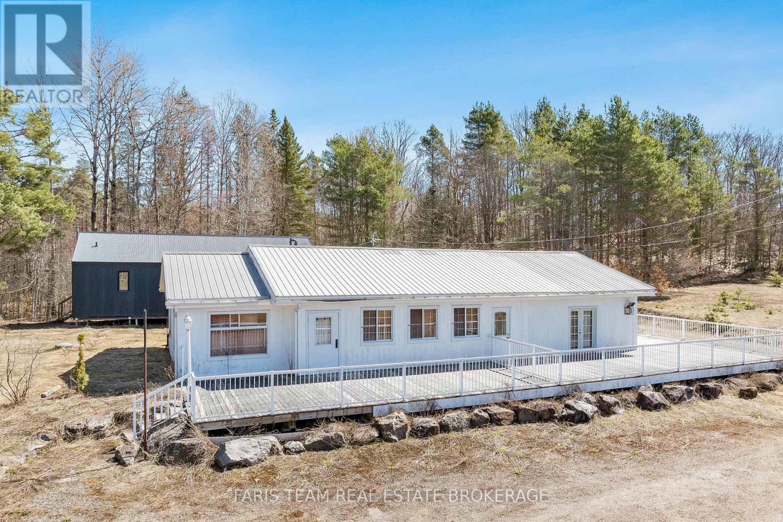 MLS® listing #29738717 for sale located at 2180-2186 HWY 141