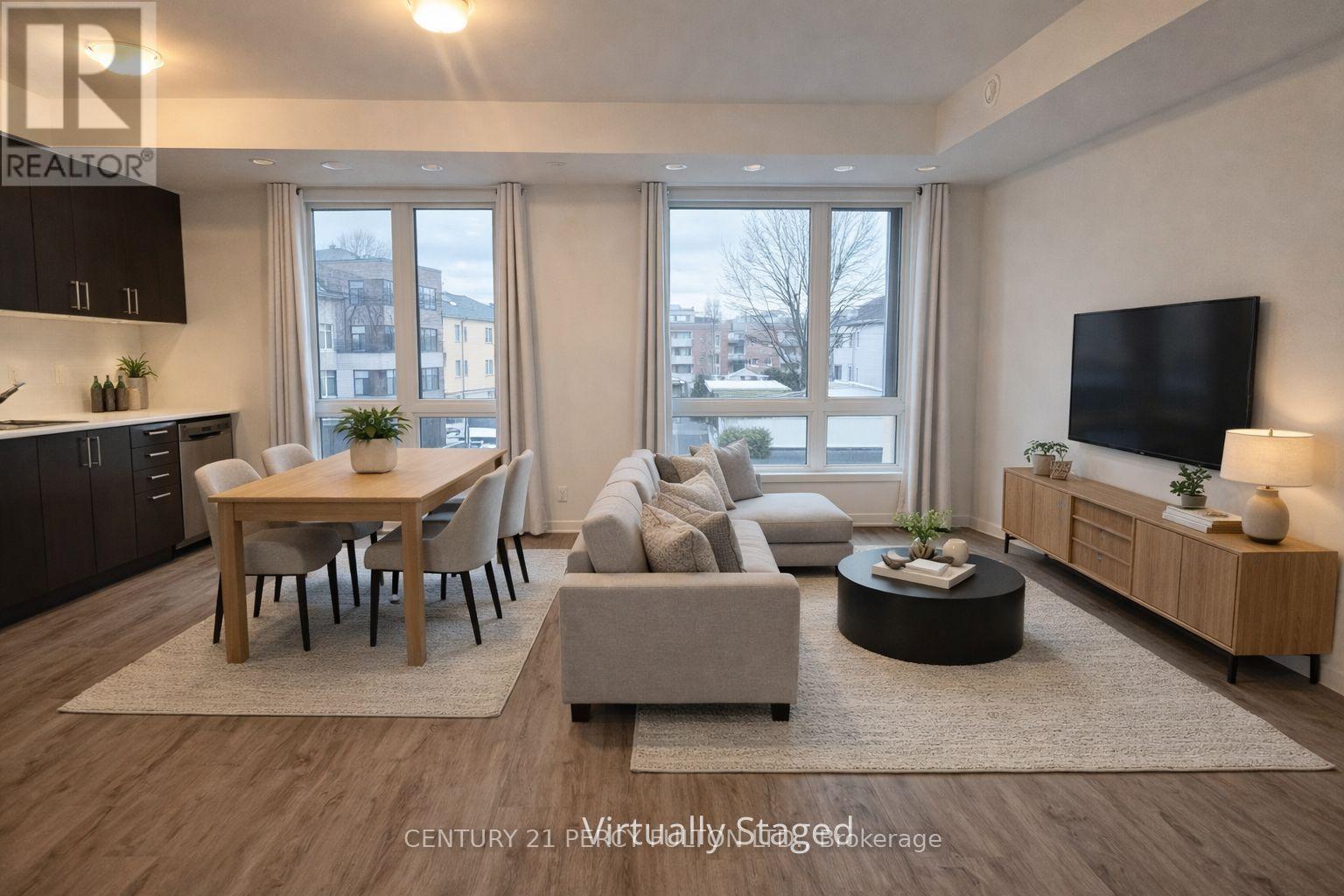MLS® listing #29738729 for sale located at 7 - 10 MARQUETTE AVENUE