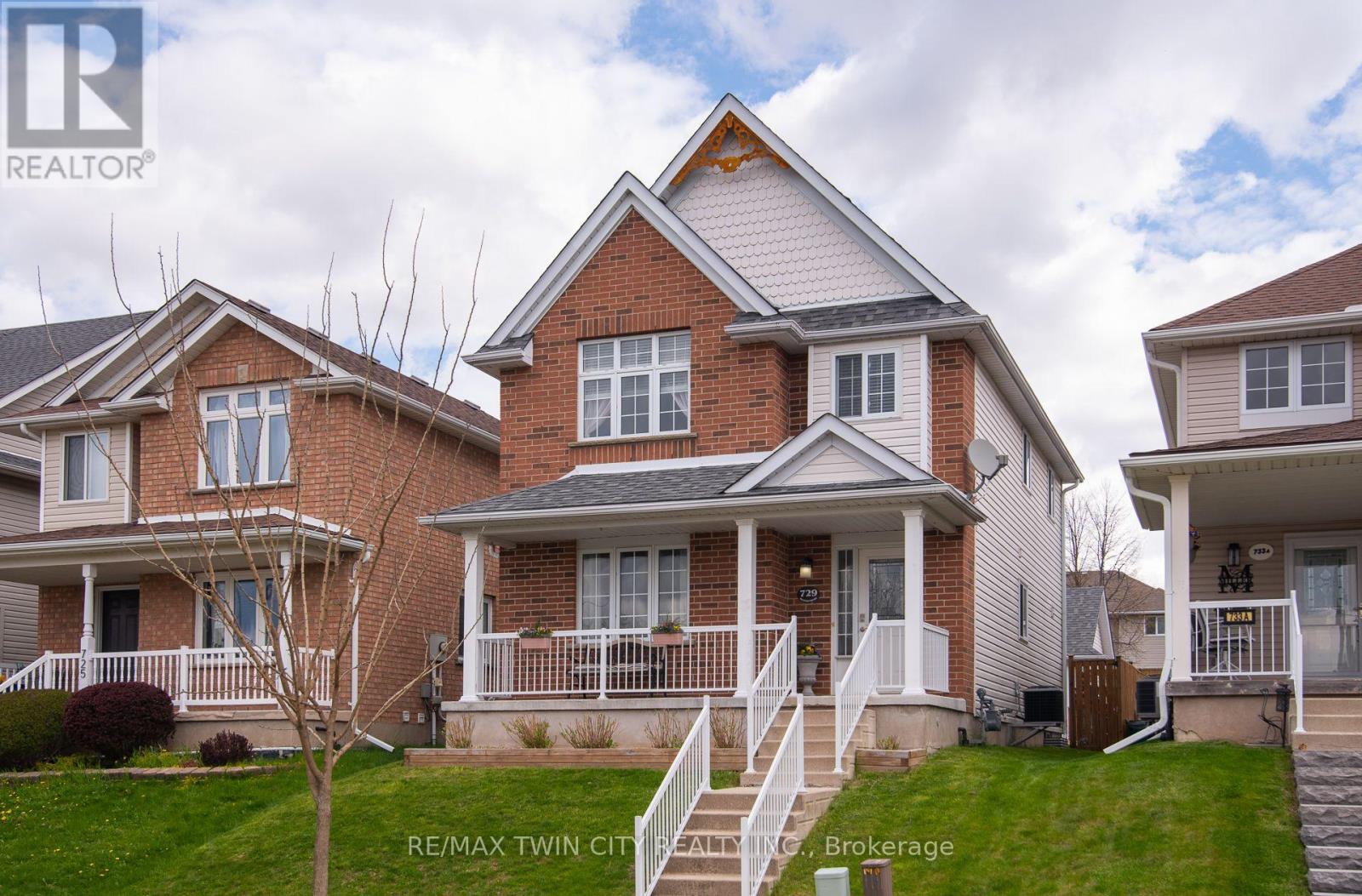 MLS® listing #29741000 for sale located at 729 BRANDENBURG BOULEVARD