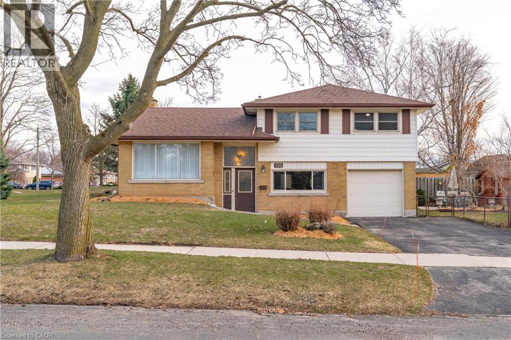 MLS® listing #29743541 for sale located at 135 BURBANK Road