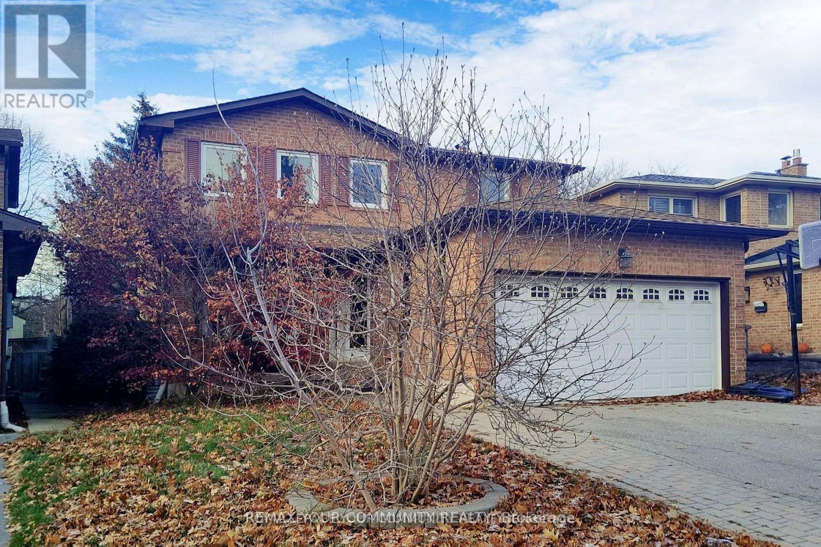 MLS® listing #29743685 for sale located at 52 MCCALLUM DRIVE