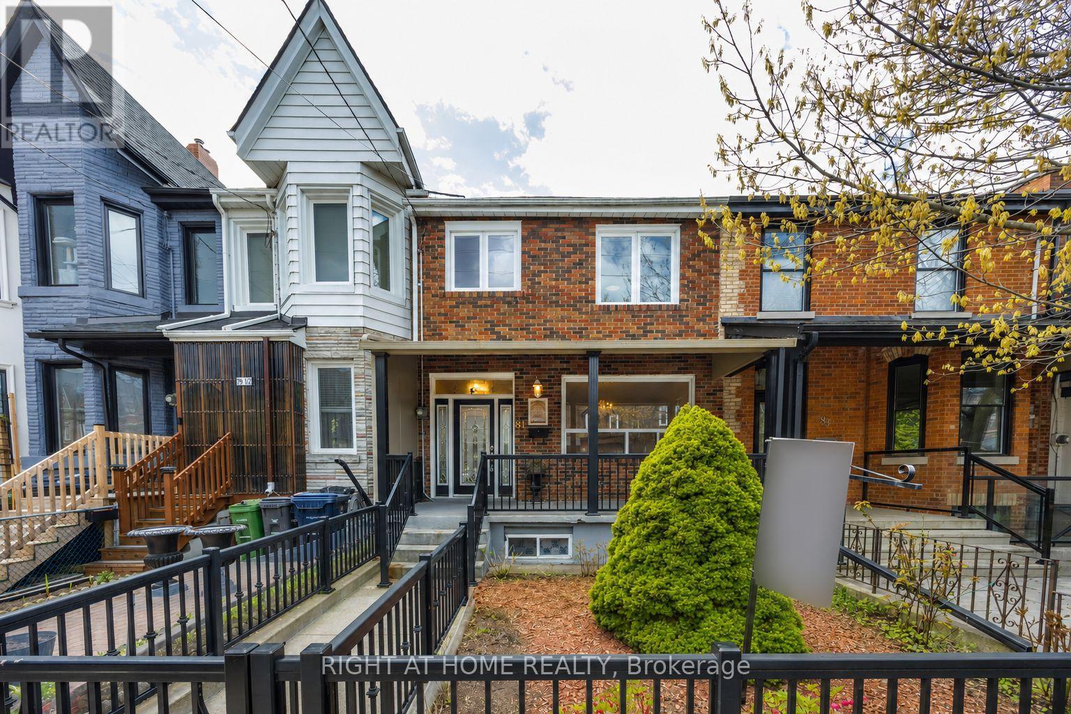 MLS® listing #29743798 for sale located at 81 ARGYLE STREET