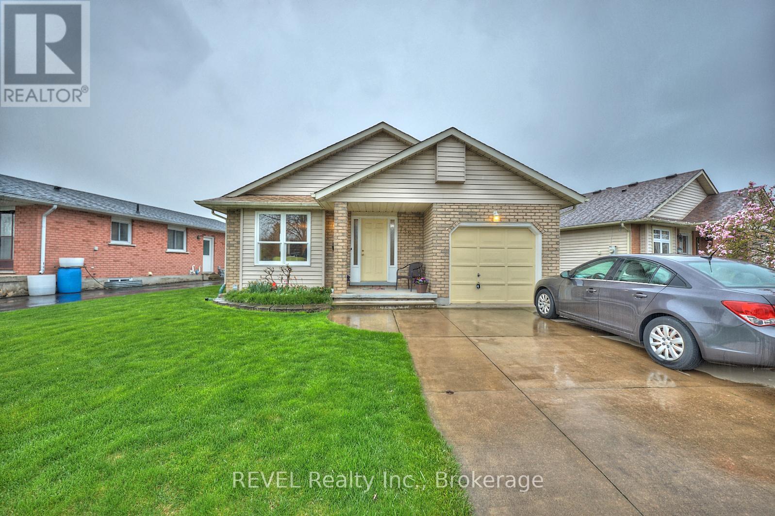 MLS® listing #29744006 for sale located at 7395 ALEX AVENUE