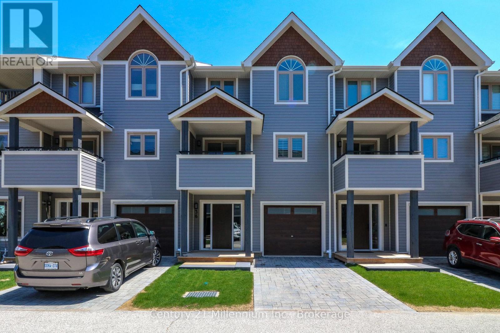 MLS® listing #29744442 for sale located at 36 LIGHTHOUSE LANE E