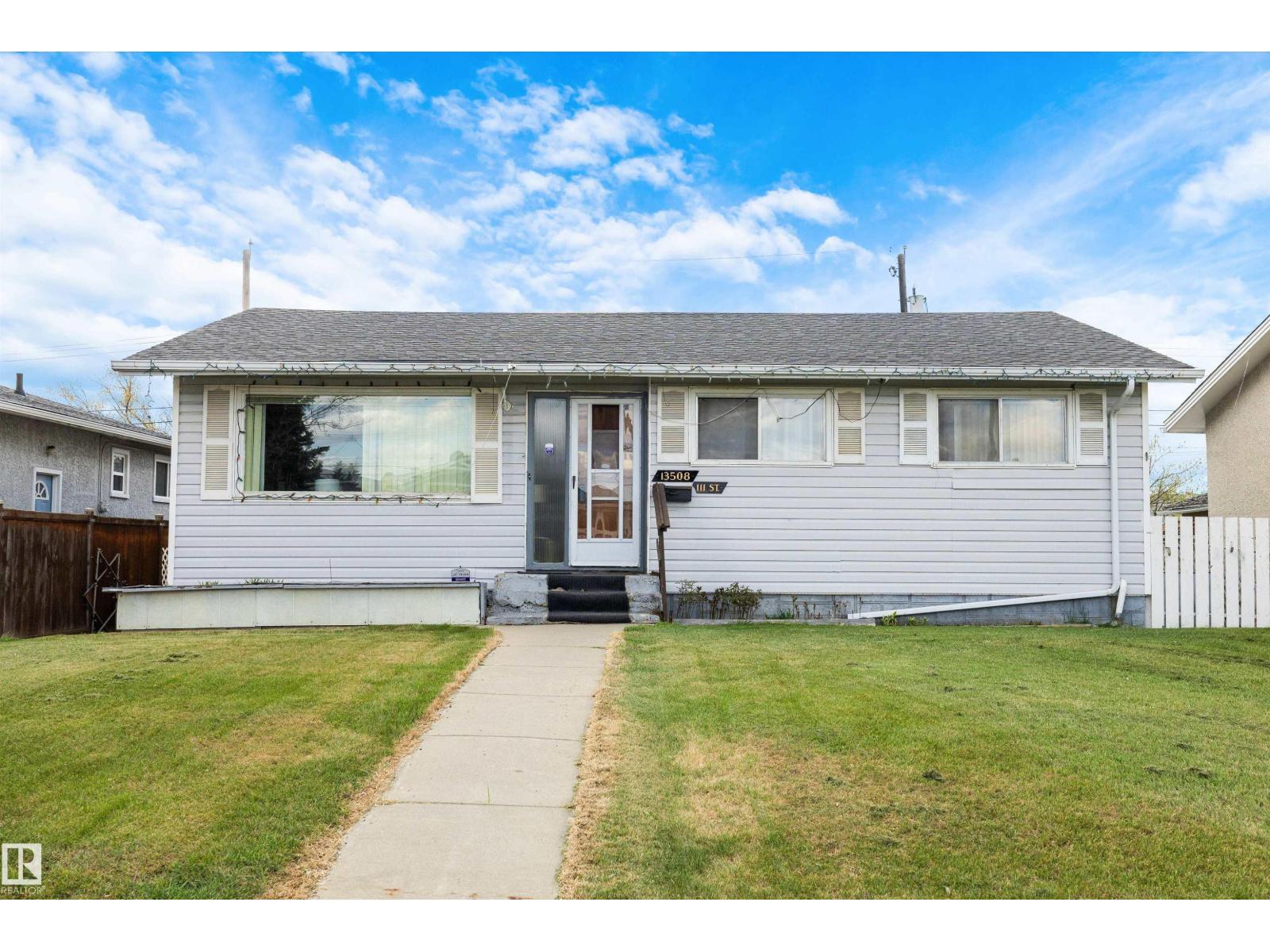 MLS® listing #29744505 for sale located at 13508 111 ST NW