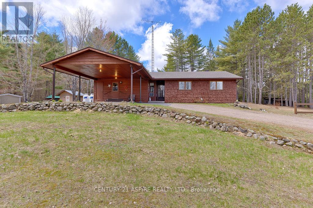 MLS® listing #29744524 for sale located at 212 EICHSTAEDT ROAD