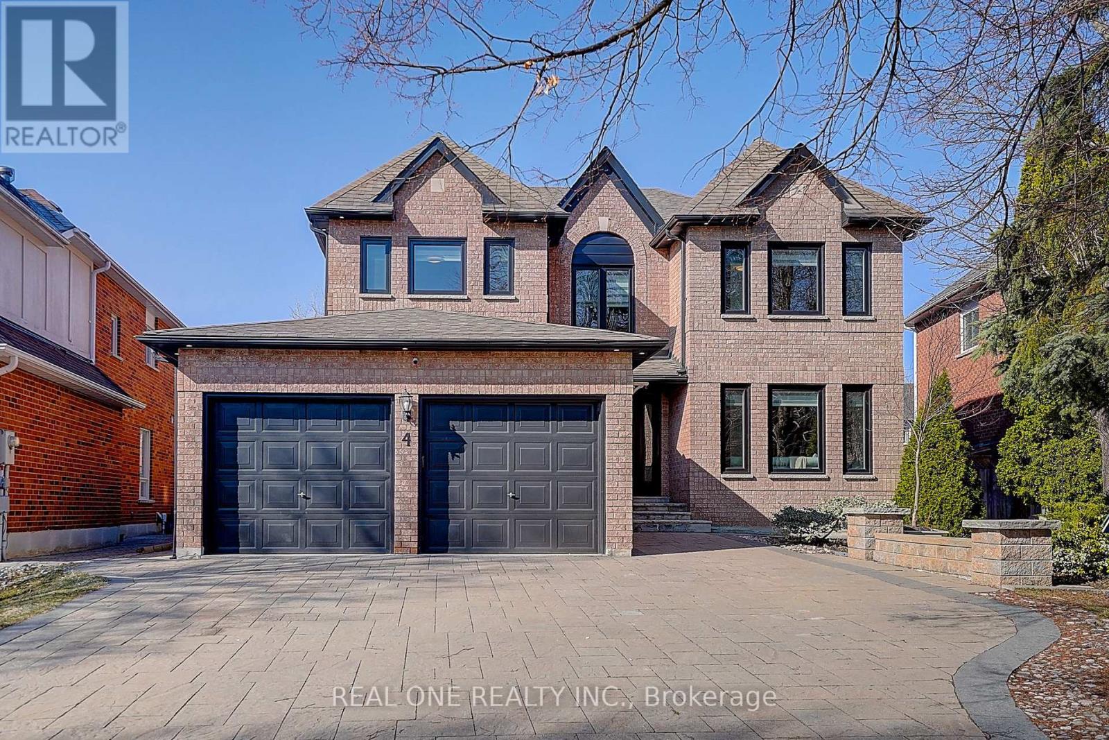 MLS® listing #29744620 for sale located at 4 CASSON PLACE