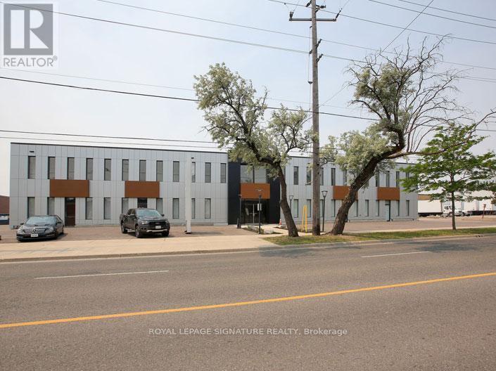 MLS® listing #29744752 for sale located at 1B - 120 NORFINCH DRIVE