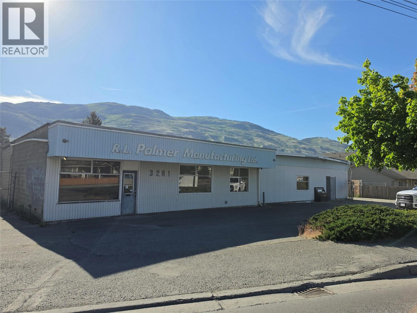 MLS® listing #29746573 for sale located at 3261 Westsyde Road